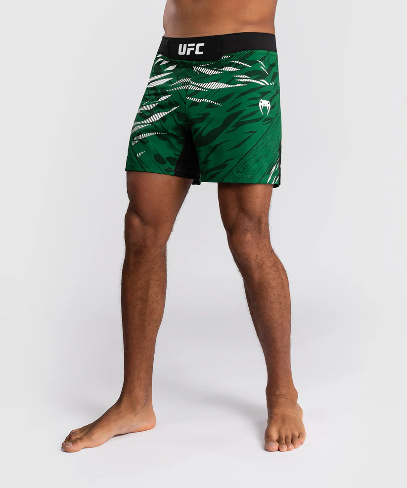 UFC FUSION By Venum AUTHENTIC FIGHT NIGHT Fightshort, Short Fit, Zöld